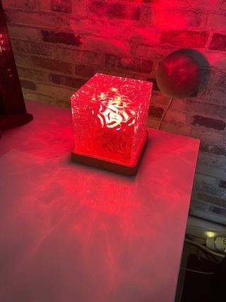 Lámpara LED Cubo Decorativa