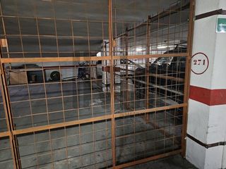 Garaje en venta en Avda de Madrid - Pº de la Estación en Jaén