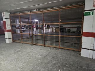 Garaje en venta en Avda de Madrid - Pº de la Estación en Jaén