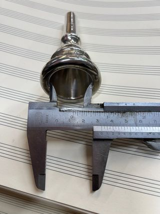 Boccaglio per Basso Tuba Antoine Courtois Paris