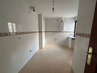 Piso en venta en Ctra. Circunvalación - La Magdalena en Jaén