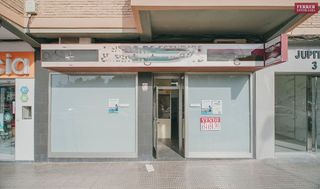 Local comercial en venta en Los Barreros en Cartagena