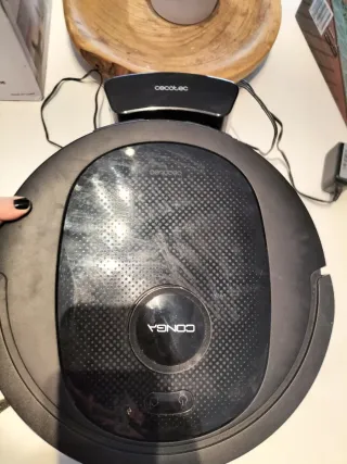 Aspiradora Conga con todos los accesorios.No envío