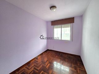 Piso en venta en Poio