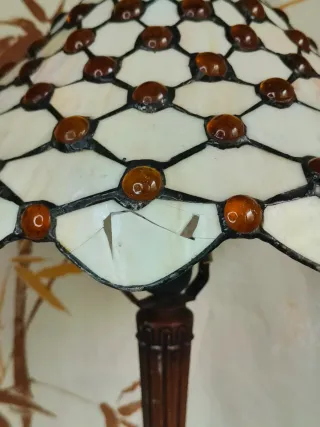 Lampada da tavolo stile Tiffany