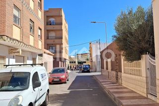 Piso en venta en Roquetas Centro en Roquetas de Mar