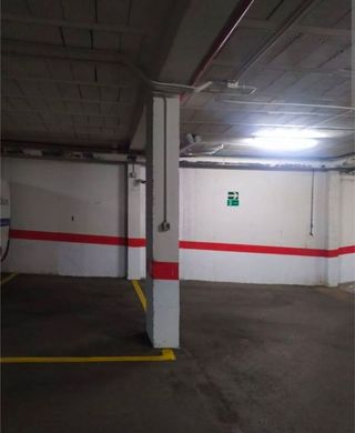 Garaje en venta en Zona Avda. Juan de Diego - Parque Municipal  en Bormujos