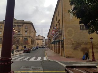 Edificio en venta en Haro
