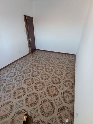 Piso en venta en Linares