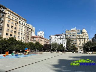 Piso en venta en Ensanche en Coruña (A)
