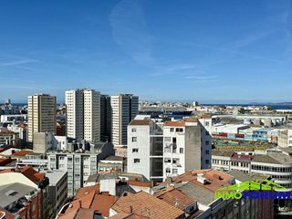 Piso en venta en Cuatro Caminos - Plaza de la Cubela en Coruña (A)