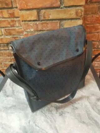 Máquina de escribir Olivetti Lettera 35