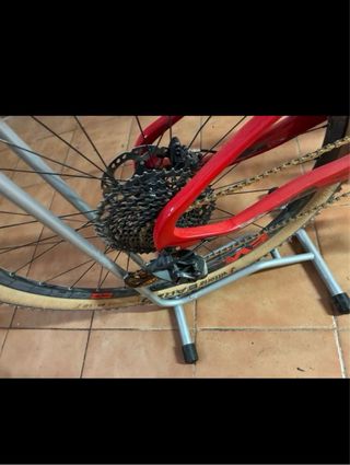 Bicicleta da montagna Berria Mako in rosso