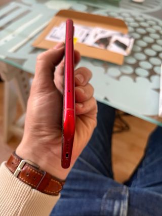 iPhone XR 64GB Rosso