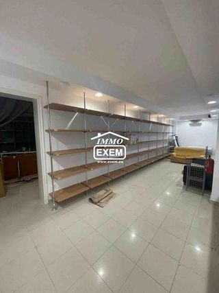 Local comercial en alquiler en Instituts - Universitat en Lleida