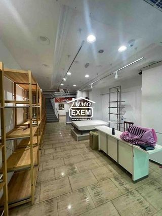 Local comercial en alquiler en Instituts - Universitat en Lleida