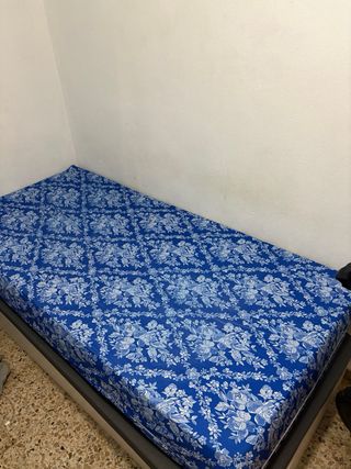 Canapé y colchón 110x190 cm 6meses de uso