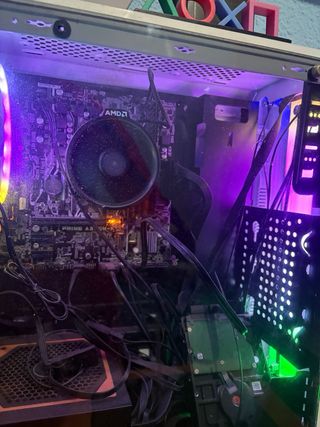 URGE VENTA PC Gaming con luces RGB y PS3