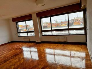 Piso en alquiler en Centro en Palencia