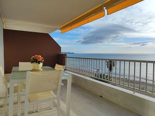 Piso en alquiler en Playa de los Boliches en Fuengirola