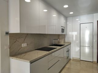 Piso en alquiler en Playa de los Boliches en Fuengirola