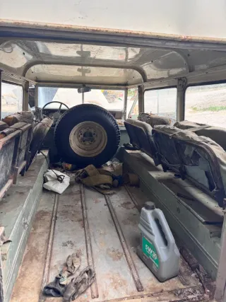 land Rover santana santana 1500