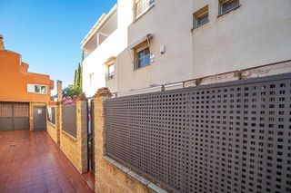 Casa adosada en venta en Bola de Oro - Serrallo en Granada