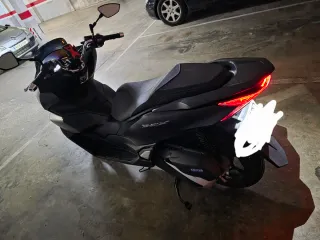 Honda PCX 125 2024 Negra ITV en vigor