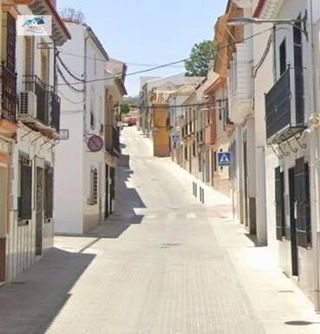 Chalet en venta en Lucena