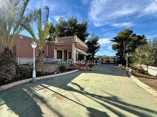 Chalet en venta en Aspe