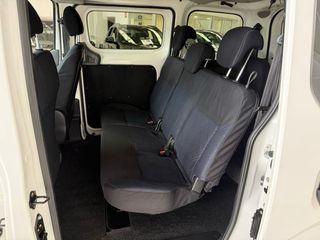 Nissan NV200 2012
