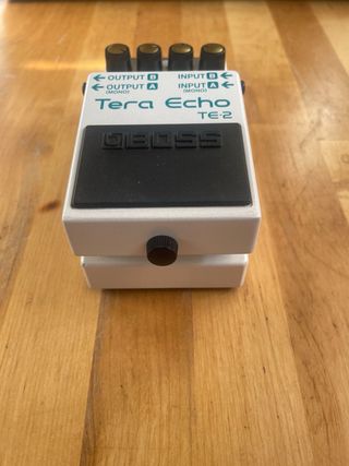 Pedal guitarra BOSS TE-2 Tera Echo