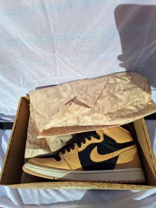 Air Jordan 1 Retro High OG Negro/Marrón