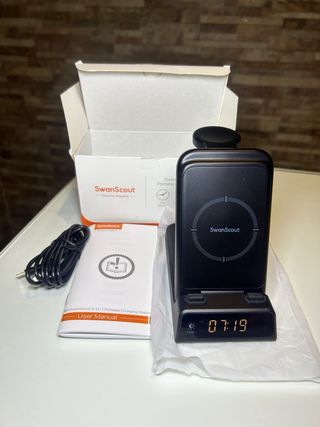 Base de Carga Inalámbrica SwanScout 3-en-1