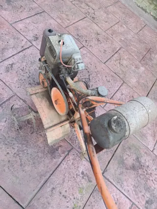 Cortacésped Honda y Viking