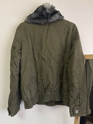 Chaqueta Springfield verde militar con pelo