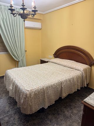 Set de Armario, cama, mesitas de noche y tocador