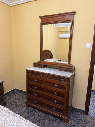 Set de Armario, cama, mesitas de noche y tocador