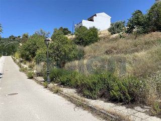 Terreno en venta en Montefrío