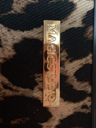 Neceser estampado leopardo sin estrenar