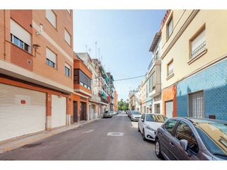 Terreno en venta en L'Alquenència en Alzira