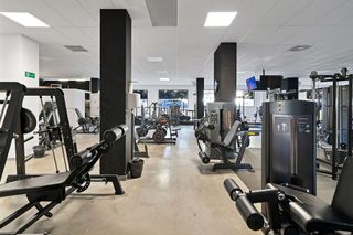 Local comercial en venta en Nueva Andalucía centro en Marbella