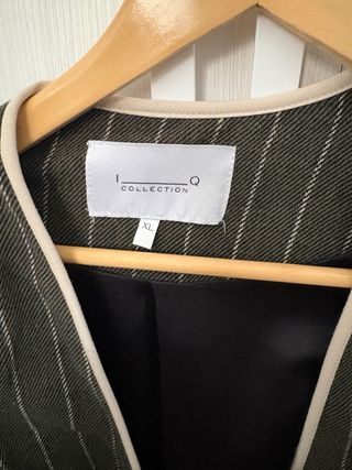 Conjunto Blazer y Pantalón IQ Collection