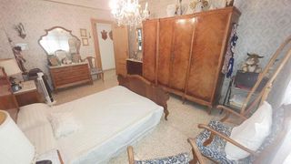 Piso en venta en Benalúa en Alicante