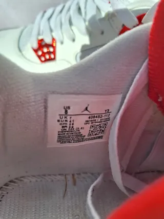 Air Jordan 4 Metallic Red