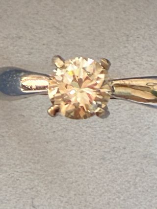 Anillo Oro 18k Diamante Natural 0.83ct VS1/H