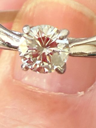 Anillo Oro 18k Diamante Natural 0.83ct VS1/H