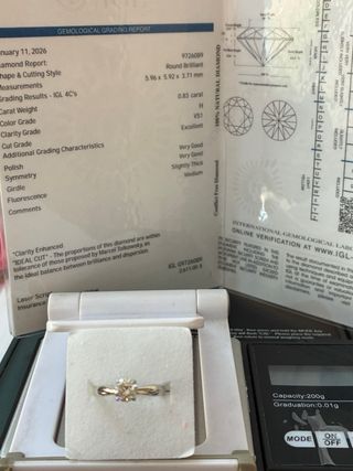 Anillo Oro 18k Diamante Natural 0.83ct VS1/H