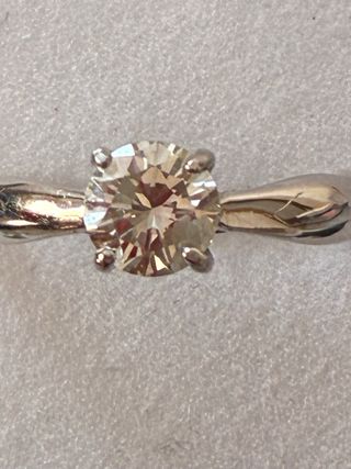 Anillo Oro 18k Diamante Natural 0.83ct VS1/H