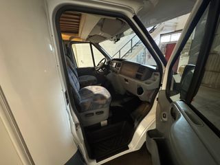 Ford Transit Blucamp sky 400